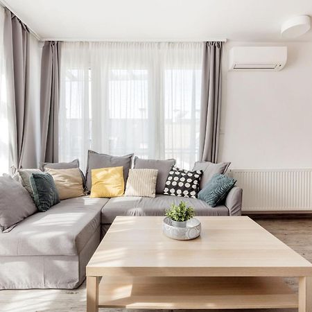 Bright Top Floor Home With Parking Βουδαπέστη Εξωτερικό φωτογραφία